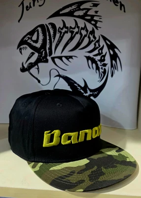 BANAX כובע שחור קומופלאש